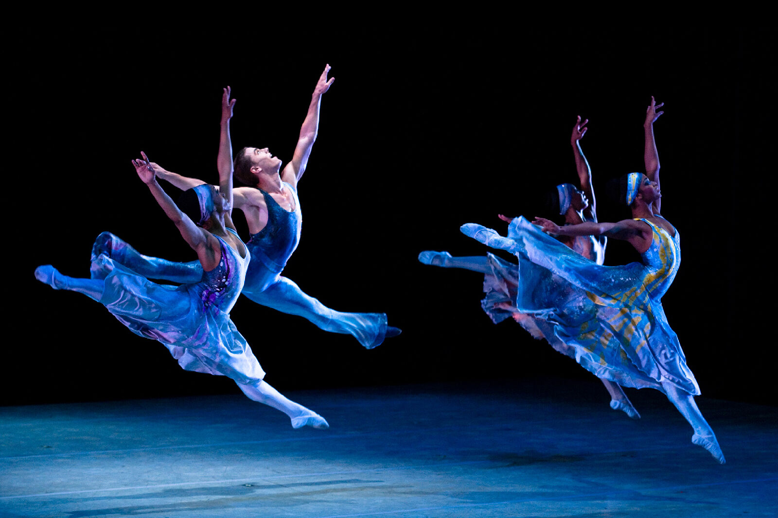 Фотограф Олег Черноус. Балет. Dance Inversion на сцене МАМТ им. К.С. Станиславского и В.И.Немировича-Данченко